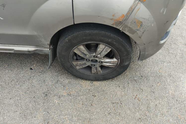 Used Jinbei New Hiace X30L 2018 1.5L Business Edition DLCG14 Right Front Wheel Hub