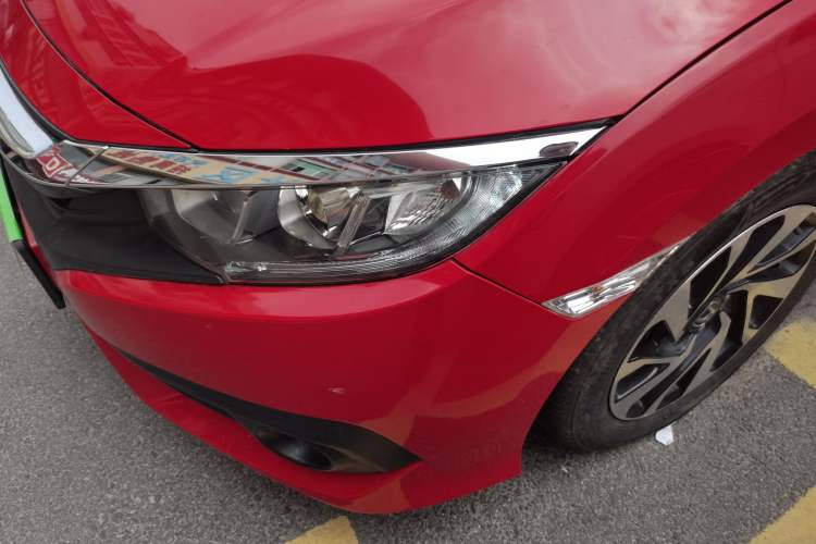 Used Honda Civic 2016 220TURBO CVT Luxury Edition Left Front Headlight