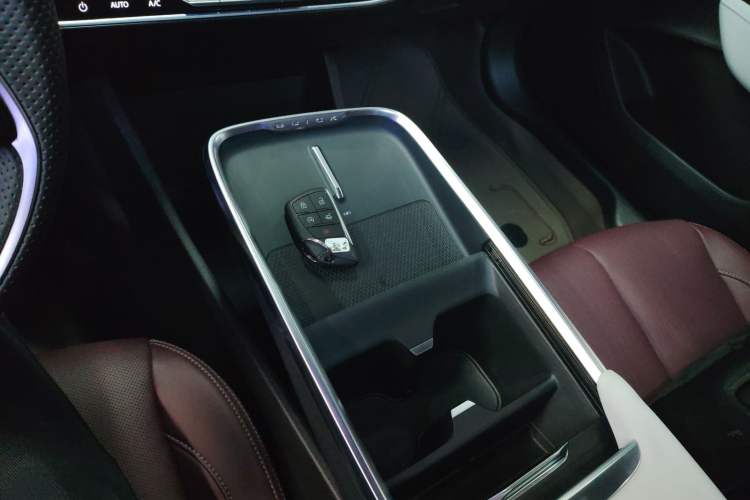 Used Buick LaCrosse 2025 28T Platinum Edition