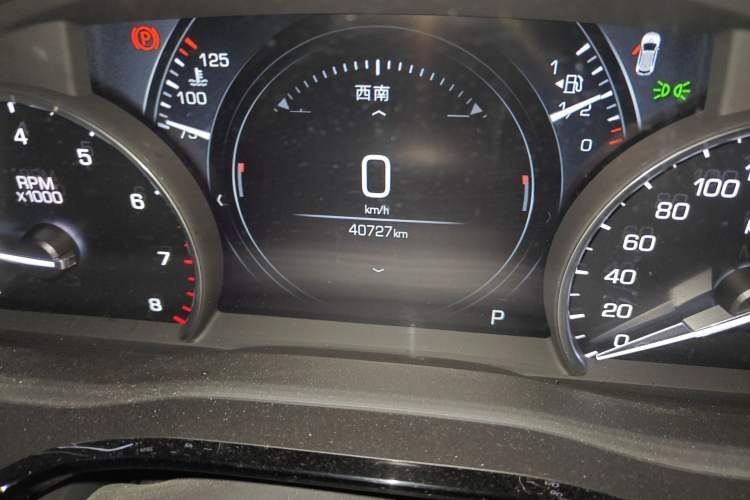 Used Cadillac XT5 2018 25T Luxury Model
