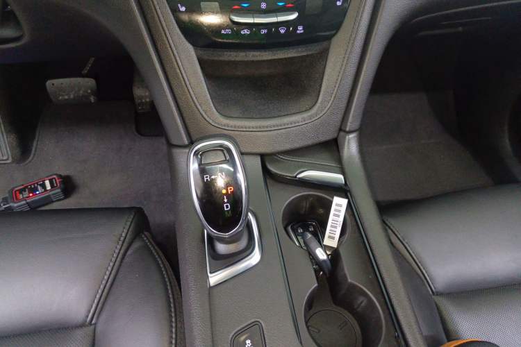 Used Cadillac XT5 2018 25T Luxury Model