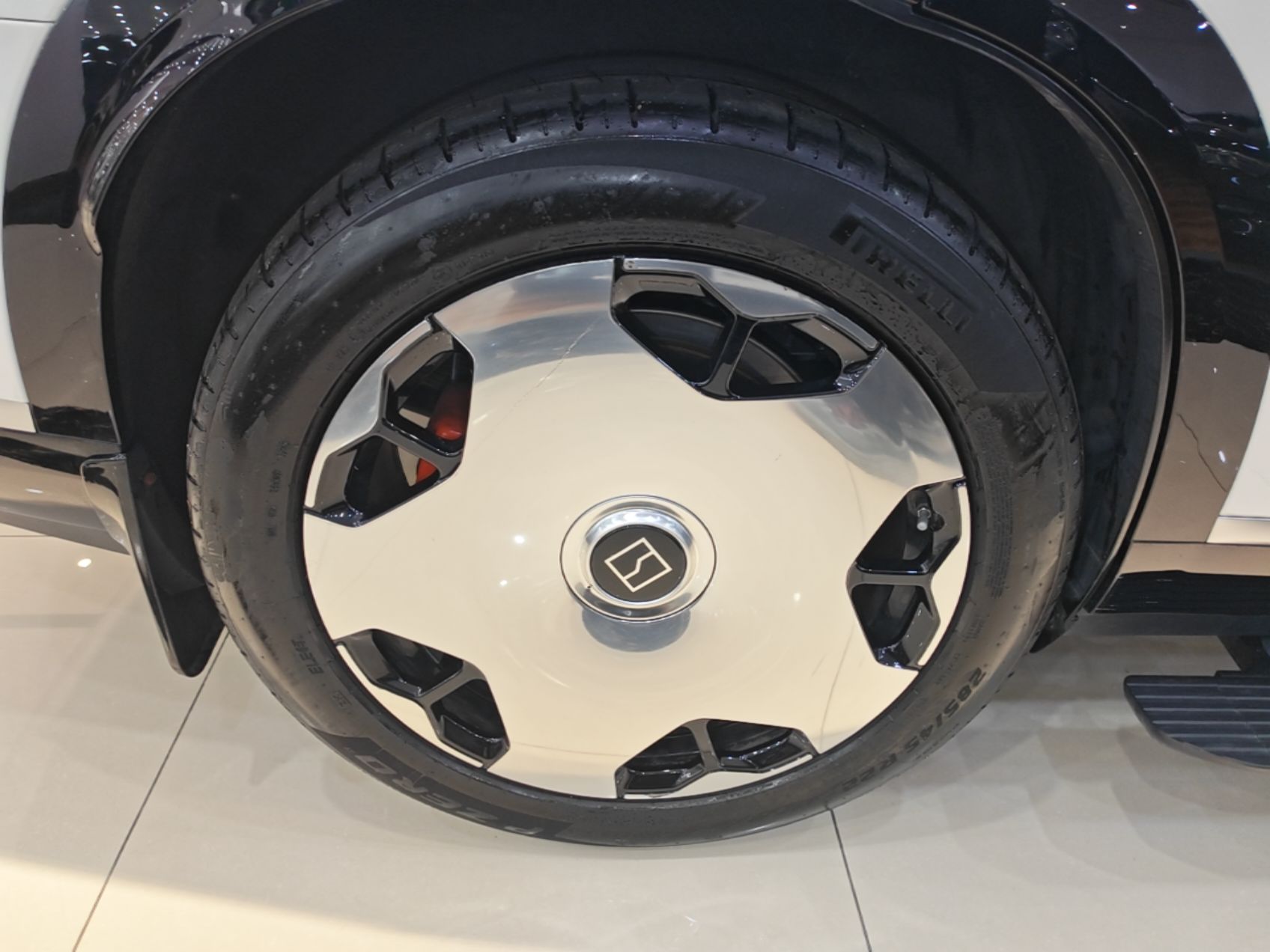 Zeekr 9X 2025 Hyper Edition 70kWh — снимка 11