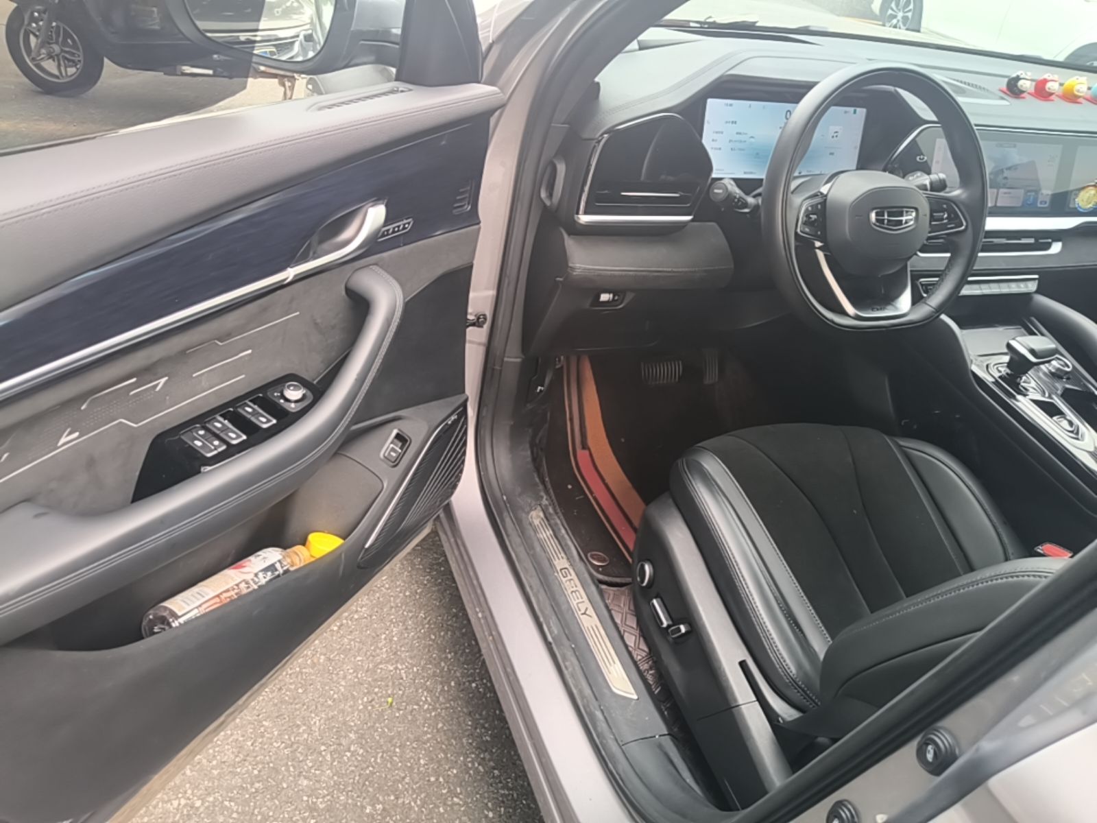 Geely Auto Monjaro L 2024 2.0TD High-Power Automatic Two-Wheel Drive Skyline Edition — снимка 18