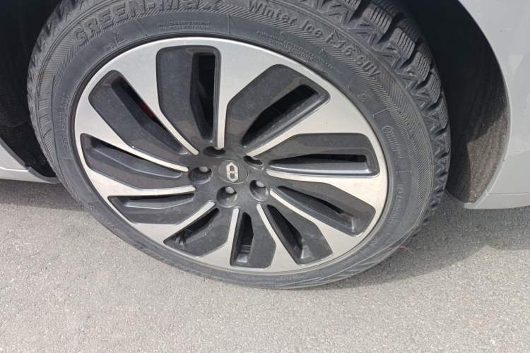 Used Hima AITO M5 2022 Range-Extended Rear-Drive Standard Version
