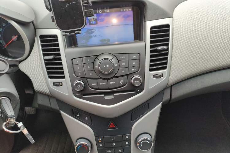 Used Chevrolet Cruze 2013 1.6L SE MT