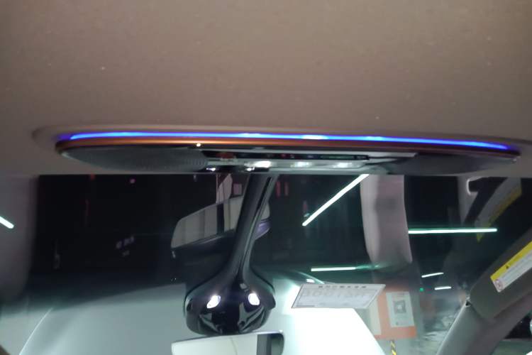 Used IM LS7 2023 100kWh Pro All-Wheel-Drive Version