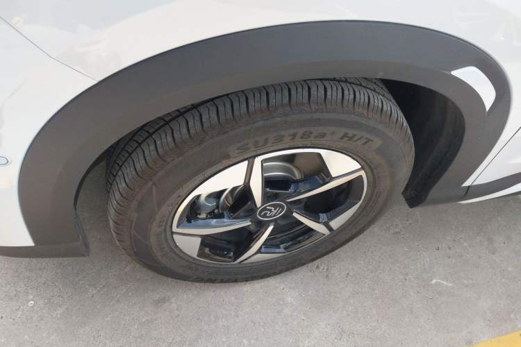 Used BYD Yuan UP 2025 Intelligent Driving Version 401 km Beyond-Range Edition