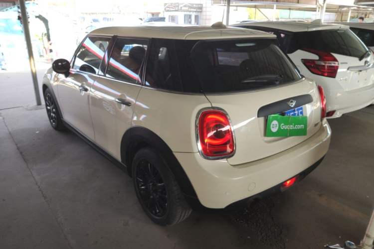 Used MINI 2018 1.5T ONE Five-Door Edition Rear Left 45 Deg