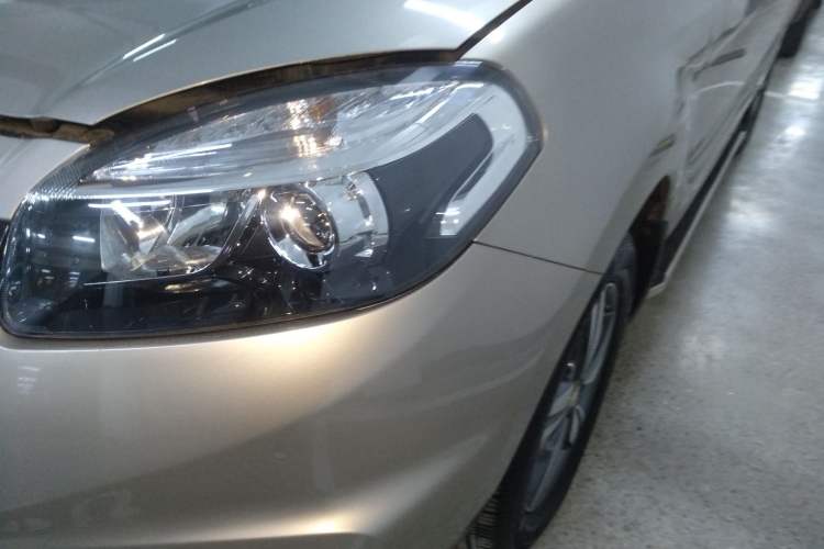 Used Renault Koleos 2014 2.0L Two-Wheel Drive Comfort Edition