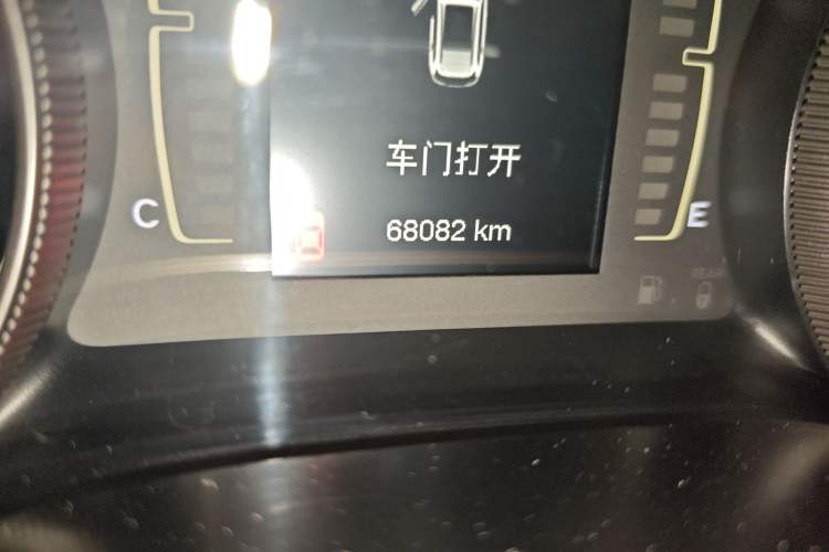 Used Jeep Cherokee 2016 2.4L Leading Edition
