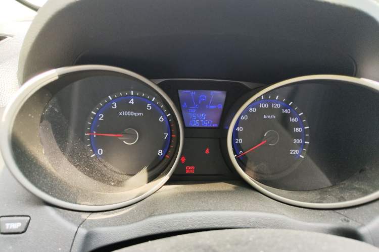 Used Hyundai ix35 2012 2.0L Automatic Two-Wheel Drive New Edition GL
