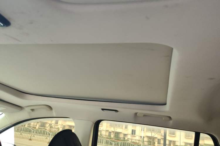 Used SWM G05 2019 2.0L Manual Luxury Edition