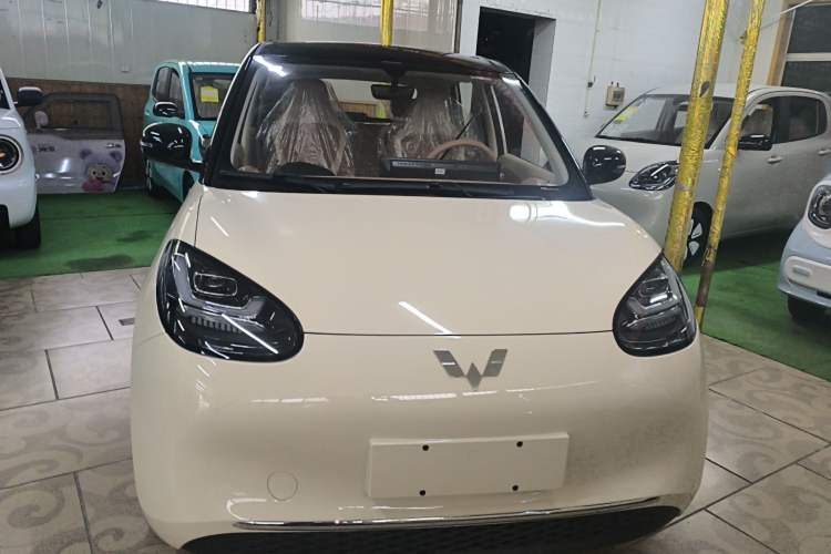Used Wuling Bingo 2025 333 km Enjoyment Version Front