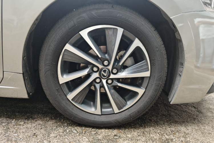 Used Lexus CT 2017 CT200h Elite Edition Monotone China VI