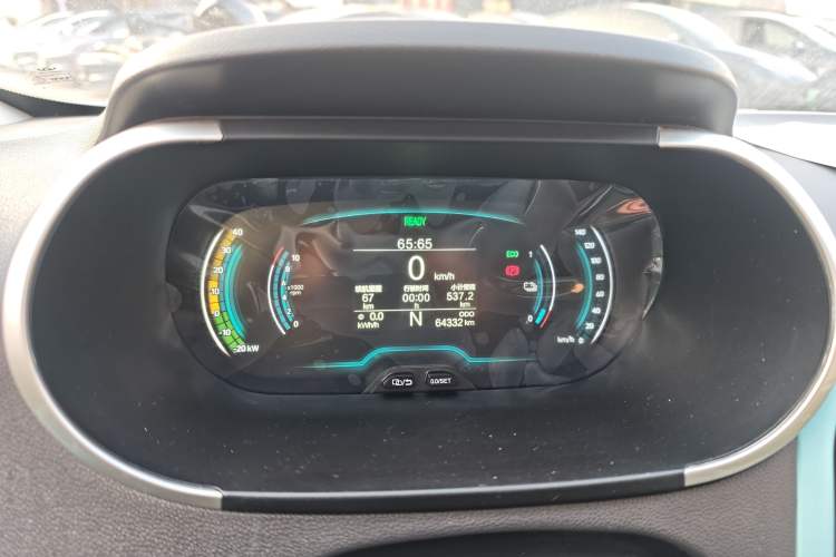 Used Chery New Energy Little Ant 2021 200 000-Yuan Ant Fan Edition Talent Version NMC Battery 301 km
