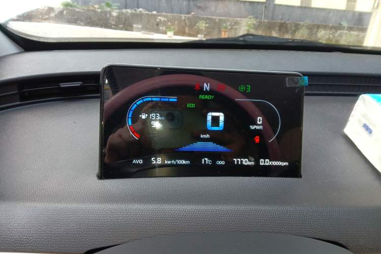 Used Cowin October 2023 201km Wave Rider Edition