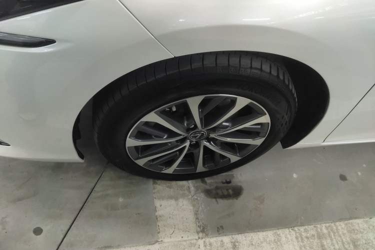 Used Lexus ES 2025 200 Premium Edition