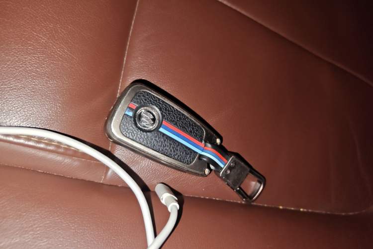 Used Buick LaCrosse 2014 2.0T SIDI Elite Tech Version