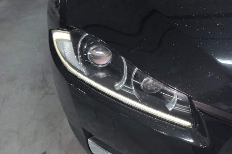 Used Jaguar XF 2013 XF 3.0 SC Prestige Edition
