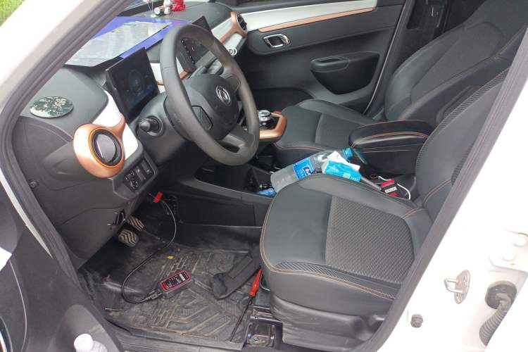 Used Dongfeng NAMMI BOX 2022 Light Wind Edition 201KM Standard Model
