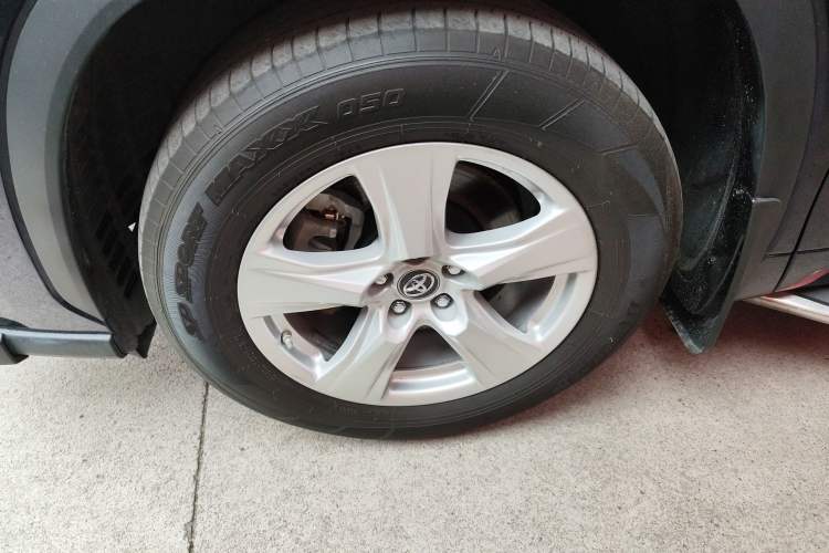 Used Toyota Highlander 2022 Dual-Engine 2.5L 4x4 Elite Edition 7-Seater Exterior 4