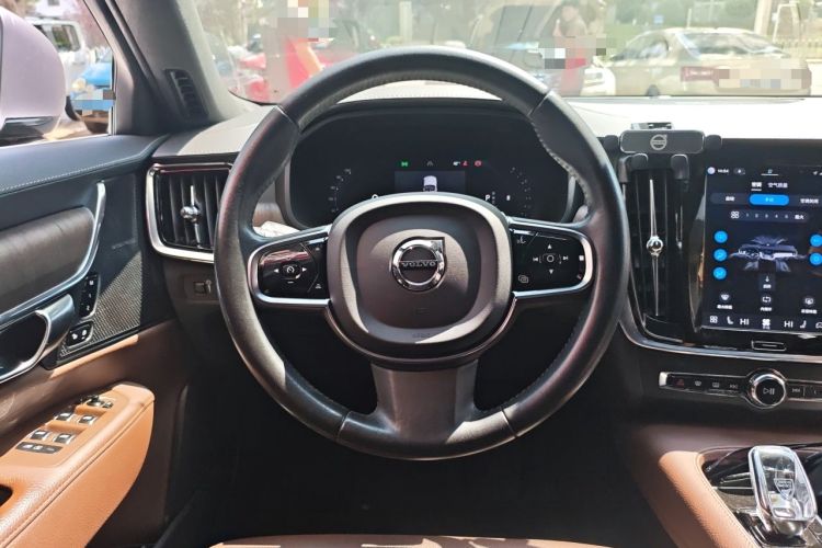 Used Volvo S90 2022 B5 Zhiyuan Luxury Edition
