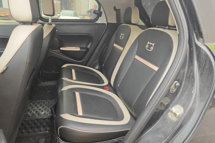 Used ORA Black Cat 2022 351 km HelloKitty Collaboration Edition Lithium-Ion Battery
