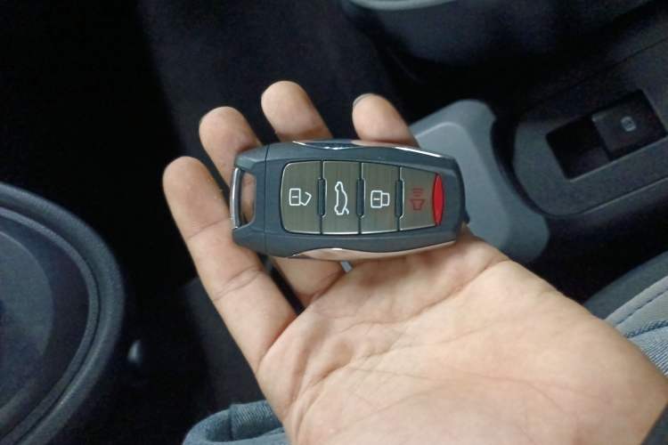 Used ORA Black Cat 2021 351 km Luxury Version