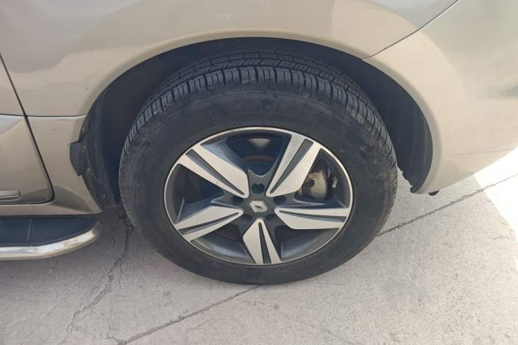 Used Renault Koleos 2014 2.5L 4x4 Comfort Edition