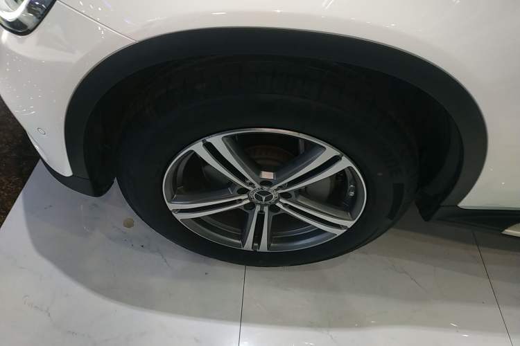 Used Mercedes-Benz GLC 2021 GLC 260 L 4MATIC Dynamic Edition
