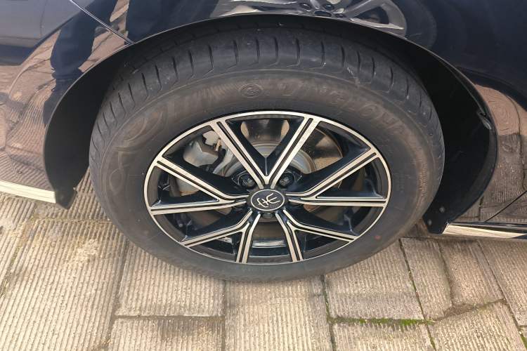 Used BYD Song MAX New Energy 2022 DM-i 105KM Flagship Model
