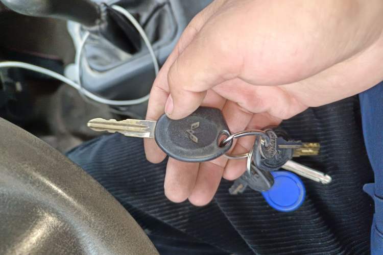 Used Wuling Zhiguang 2010 1.0L New Version Practical Short-Body L2Y