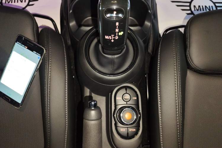 Used MINI 2019 1.5T COOPER Classic Edition Five-Door Version
