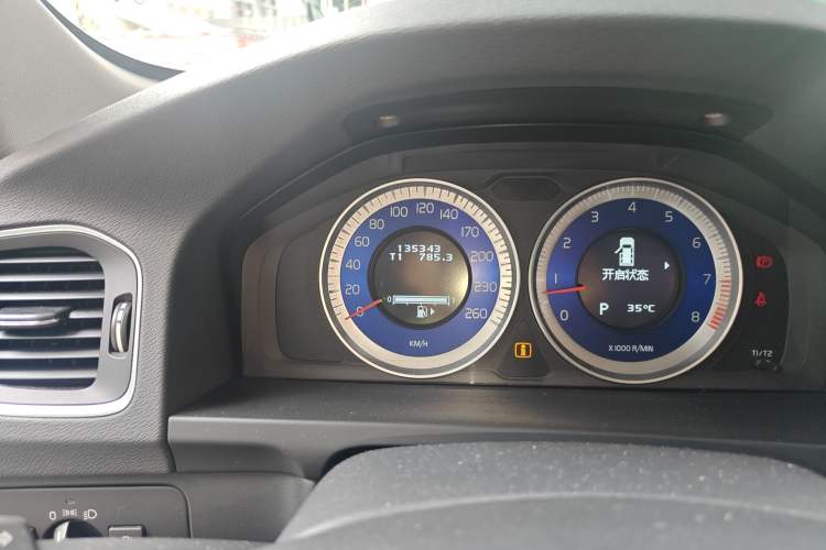 Used Volvo V60 2012 T6 AWD Sport Edition
