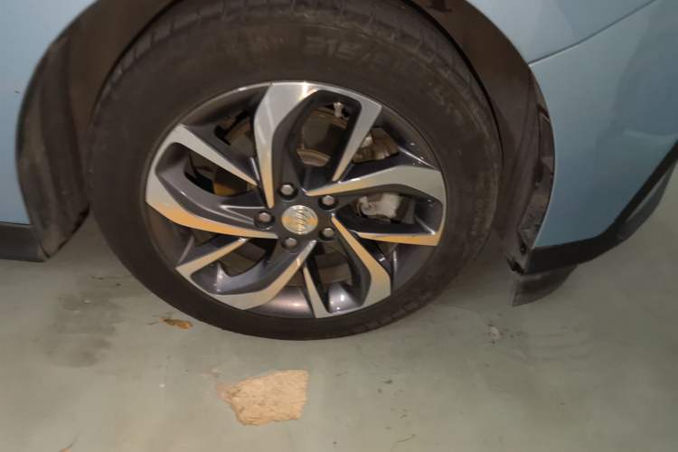 Used Buick Velite 6 2020 Connected Smart Enjoyment PLUS Right Front Wheel Hub