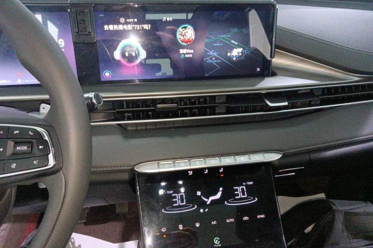 Used Chery Tiggo 8 PLUS 2022 290TGDI DCT Haoting Edition+
