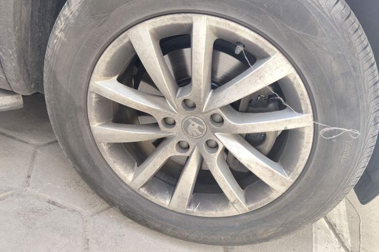 Used Skoda Kodiaq 2017 TSI330 5-seat Two-Wheel Drive Comfort Edition Right Front Wheel Hub