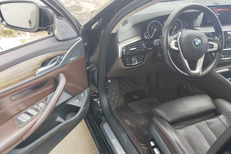 Used BMW 5 Series New Energy 2019 530Le Pioneer Edition Driver Seat