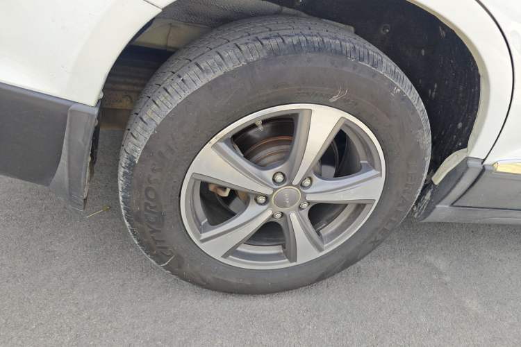 Used Haval H6 2017 Blue Label Sport Edition 1.5T Manual Two-Wheel Drive Elite Model Right Rear Wheel Hub