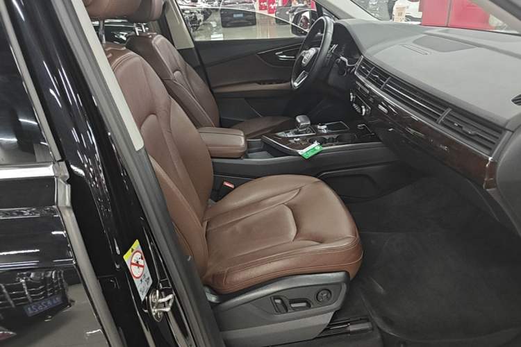 Used Audi Q7 2018 40 TFSI S line Sport Edition
