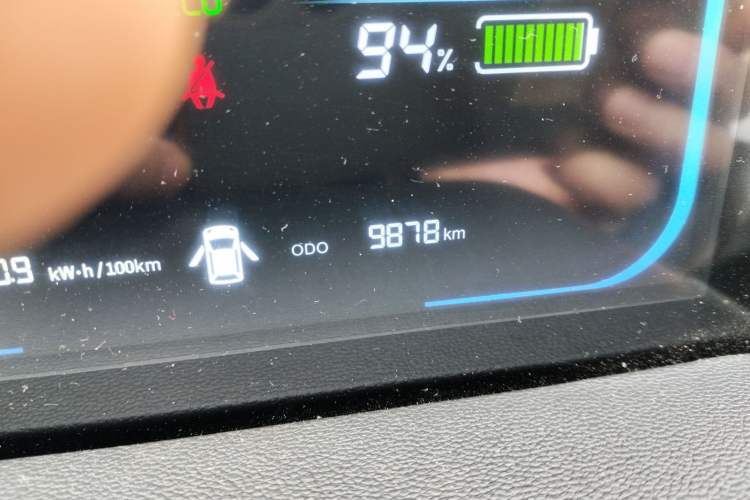 Used CHANGAN NEVO Lumin 2023 301km Honey Dew Edition