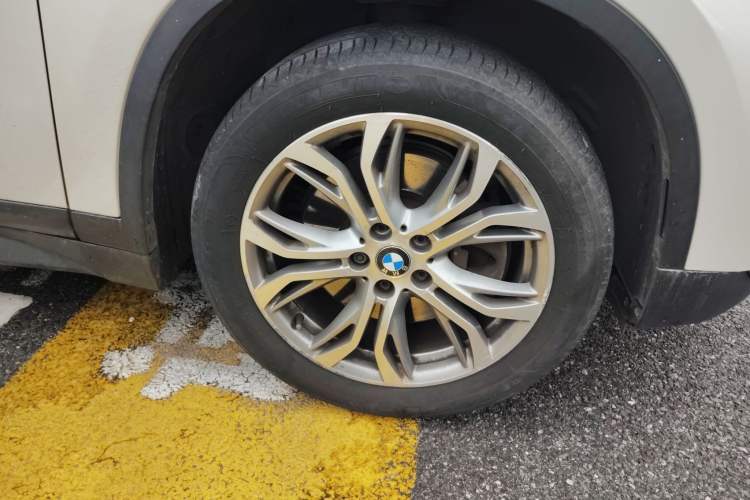 Used BMW X1 2018 sDrive20Li Leading Model Right Front Wheel Hub