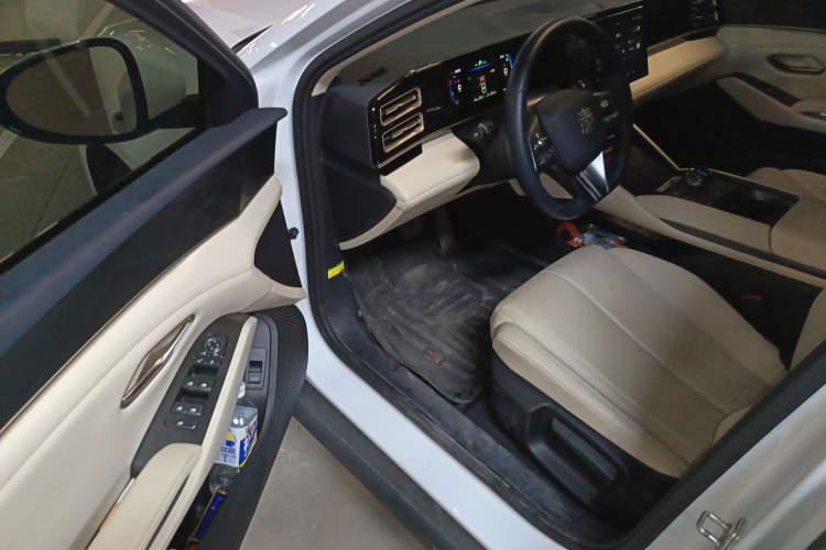 Used BYD Qin L 2024 DM-i 80KM Leading Model