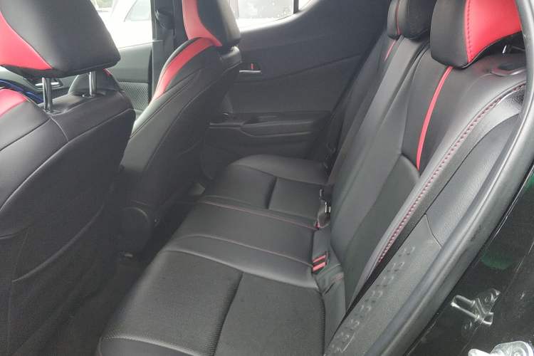 Used Toyota C-HR 2021 Dual-Motor 2.0L E-CVT Comfort Edition