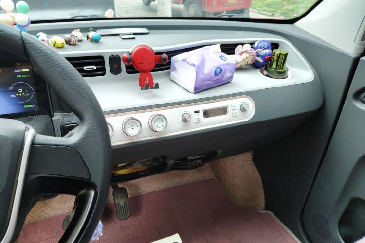 Used Wuling Hongguang MINIEV 2021 Macaron Fashion Model Lithium Iron Phosphate