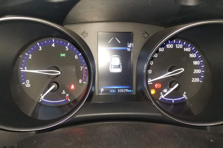 Used Toyota IZOA 2021 2.0L Enjoy Edition
