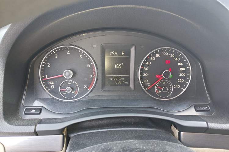 Used Volkswagen Sagitar 2011 1.6L Automatic Comfort Edition
