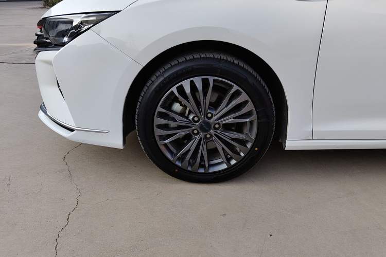 Used Dongfeng Aeolus Yixuan MAX 2021 1.5T Super-Powered Dad Edition