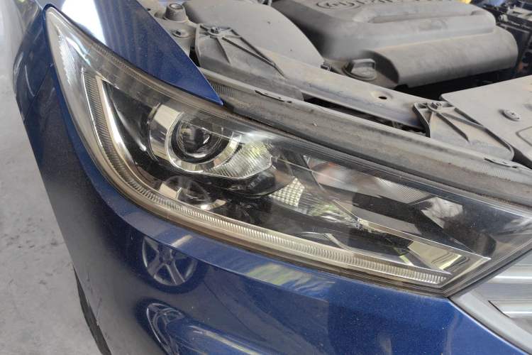 Used Baojun 360 2018 1.5L Automatic Elite Version National V Right Front Headlight