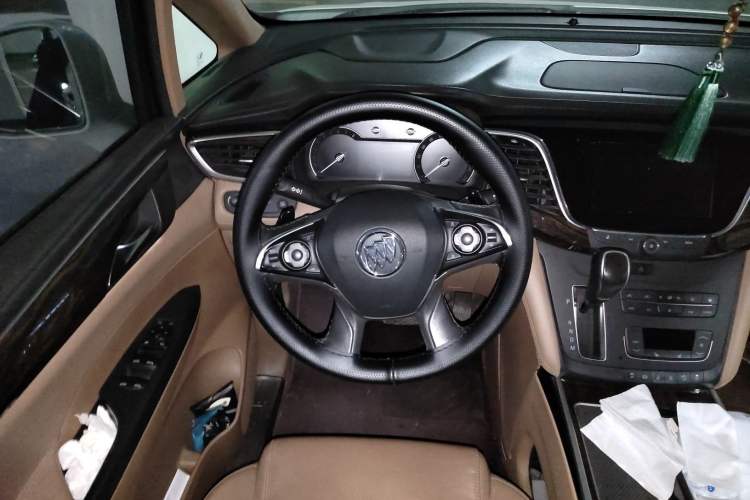 Used Buick GL8 2018 ES 28T Premium Model China VI Standard